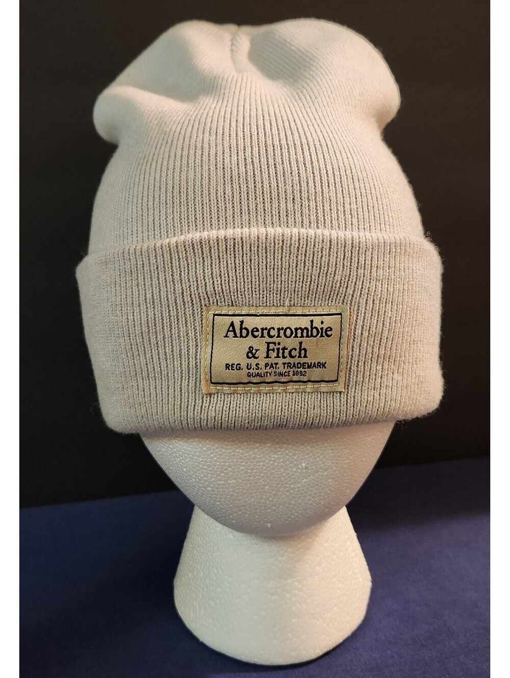 Abercrombie & Fitch A&F Beanie Winter Hat Classic Knit Cap Stylish Warm